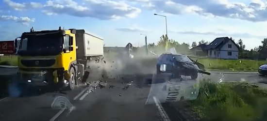 Groźny wypadek. Nagranie z kamerki samochodowej! (VIDEO, FOTO)